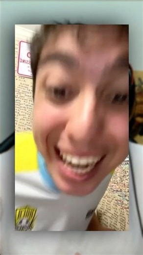 YouTuber Scamming Kids on Live 😡