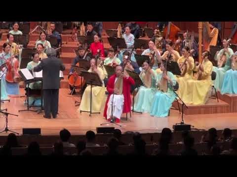 Folk Music Born on the Sea played at Sydney Opera House. Take Shanghai folk music as the a