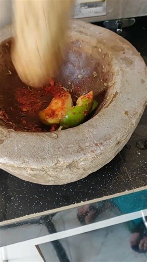 Mango ka kachumer pickle #foodcraze#tasteofindia#chatpata#foodtalkindia #indianfoodmadeeasy #foodie