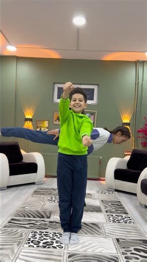 Captain on the Train 🤣