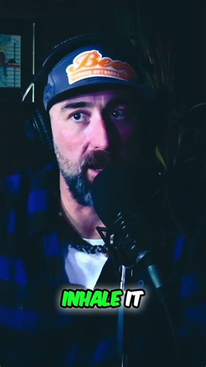 Giant Largemouth Bass: The Thrill of the Chase! #shorts