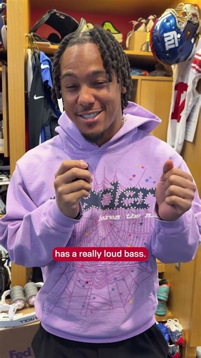 What song would save you guys from Vecna? #shorts #nfl #Giants #nygiants #newyorkgiants