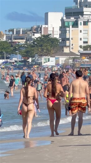🇧🇷 Florianopolis Ingleses Beach A Sunny Day