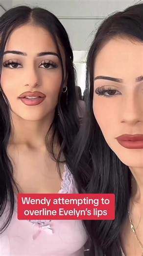 #fyp #foryoupage #viral #fypシ #trending #wendyortiz #evelynortiz #lips #overline #makeup #lipstick