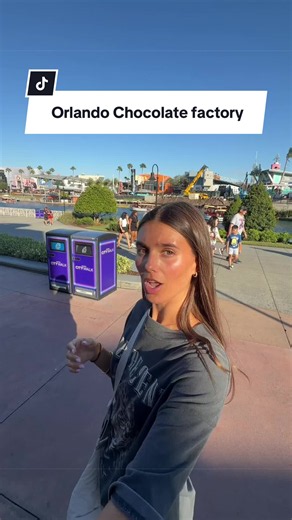 Orlando Chocolate Factory: Divine Cakes & Sweet Treats!