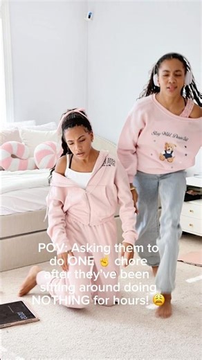 🙄 Pre-teens HATE when you interrupt their day of doing NOTHING 😂 #funnyshorts