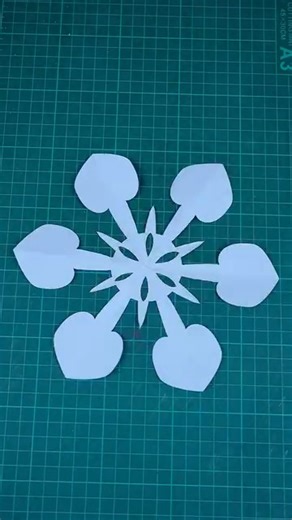 Paper snowflake ❄ | Creative Art & Craft Ideas