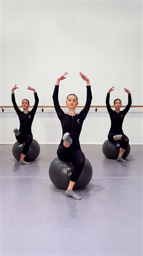 Proprioception is the foundation of body awareness — and this exercise, Finding neutral pelvis, is a great place to start exploring it. ⁠ Close your eyes. Feel the weight, the balance, the alignment — without needing to see it. ⁠ Taking even a few seconds to pause and reconnect with your center can shift how you move, train, and perform. ⁠ 🌀 It’s the feeling before the form that truly matters. #Proprioception#BodyAwareness #MindBodyConnection #PBT#Alignment | Progressing Ballet Technique