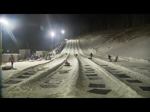 Colorado ski resorts adjust to slow start as warm temperatures linger