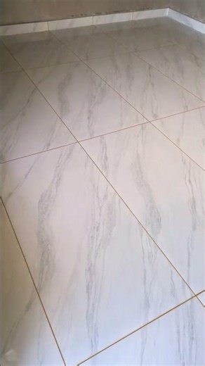 🔥 Tiles Lagane Ka Perfect Tarika 😍 | SK TILES #Shorts | 2×2 Tiles Kaise Lagaye 🔥| #sktiles #viral