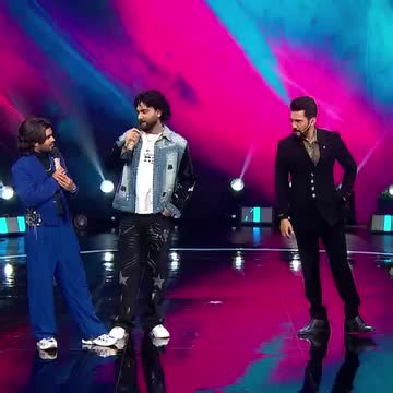 Salman and Danish Singing — Viral duet clip search