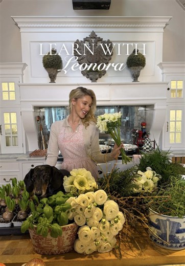 Floral Arranging Tips for a Stunning Dinner Party