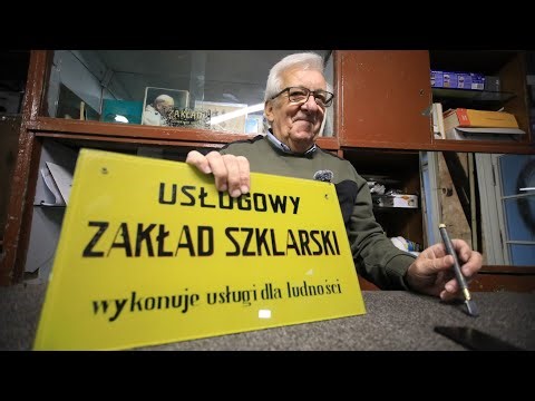 The man who is the oldest glazier in Krakow