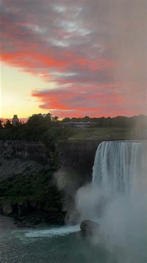 Niagara Falls Like You've Never Seen Before