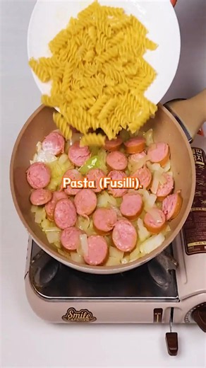 Ultimate Creamy Tomato Sausage Pasta 🍝🧀
