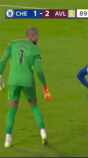 😱🧤 ¡Error insólito del arquero del Chelsea! | Telemundo Deportes