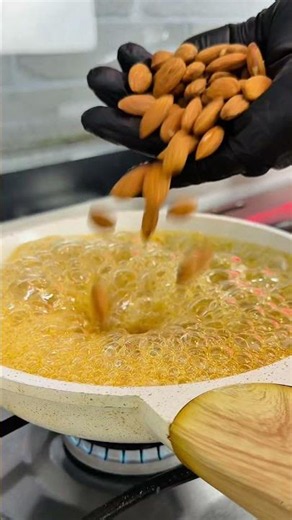 A trip to Spain 🇪🇸 with this delicious gelatin ✨ #gelatin #spain #recipe #desserts #nougat