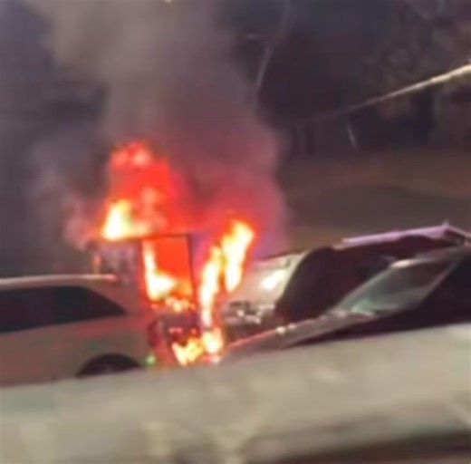 CURRENT INCIDENT: ENGINE-4 RESPONDS TO DUMPSTER FIRE AT CANAAN VILLAGE APARTMENTS SET BY ARSONIST | KNAB News 1