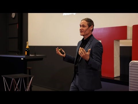 Seeing Isn’t Knowing | Jasper van Luit | TEDxHotelschool The Hague