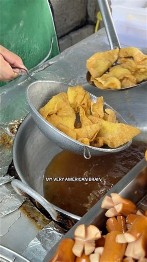 I thought this was a crab rangoon