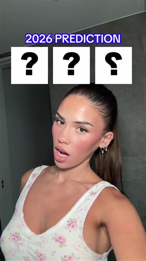 leah halton (@looooooooch)’s video of filter