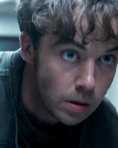 The Eye Monster wanted his body. He said NO. 😰👁️ (Alien: Earth)