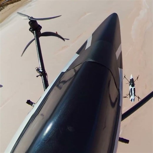 Overtaking in another dimension @Airspeeder @insta360