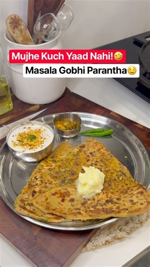 Ronnie Ke Liye Apni Jaan Pe Khel Gaya🤣 #shorts #family #food #vlog #gobhiparantha #breakfast