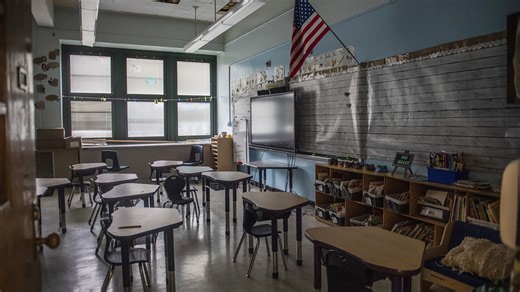 Substitute teacher arrested for grabbing student in Visalia classroom: PD