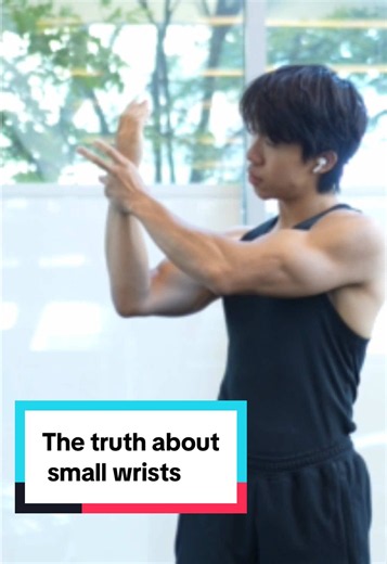 Small Wrists and Muscle: Why Thin Wrists Can Make Arms Look Bigger