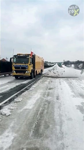 Is This the Most Powerful Snow Blower Ever Built? 😱✈️🚜🔥