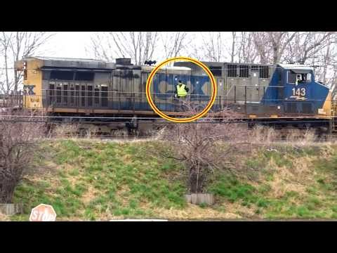 CSX Engine Shoving Back and Forth! Bent Twisted Rail! NS Train Rounds The Bend! Amtrak + Much More!