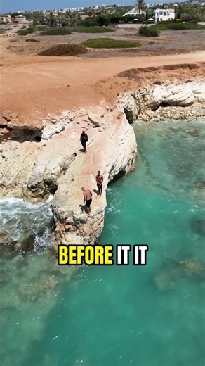 The Wave That Takes People Off The Rocks