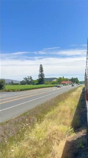 A Journey Through Napa Valley 🍷🚂