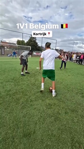 Football Skills Tutorial #football #footballskillschallenge #footballtricks