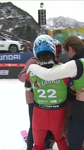Lindvik comes through at the end of the season🔥🔥🔥 #fisskijumping #worldcupplanica