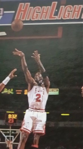 ​$10 to $179?! Michael Jordan 1992 Topps is EXPLODING 📈