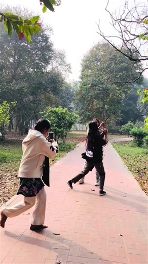 Kire Munni: A Journey Through Love and Emotions