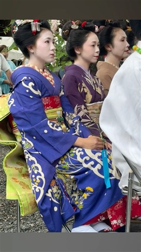 kyoto 【櫛まつり】安井金毘羅宮 1分動画にまとめてみました💁‍♀️美しい女性たちに、皆の目が釘付けです👀😊フルバージョン動画もよろしければご視聴下さいませ