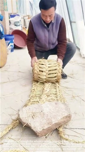 Weaving a Straw Stool with Rice Straw! 🪑🌾