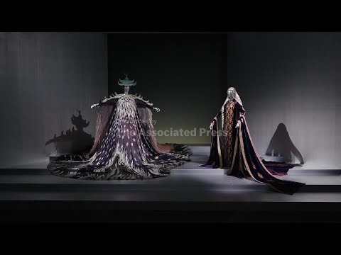 The gowns that created Italy's queens of film, theatre, and opera