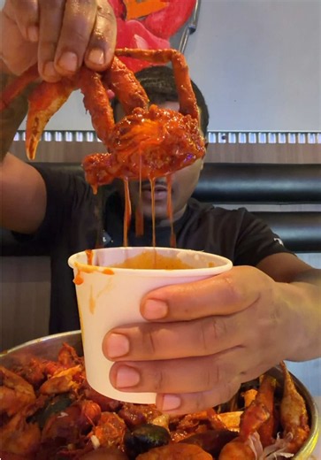 Seafood Boil Mukbang: Crab Legs, Lobster & Sauce Tips