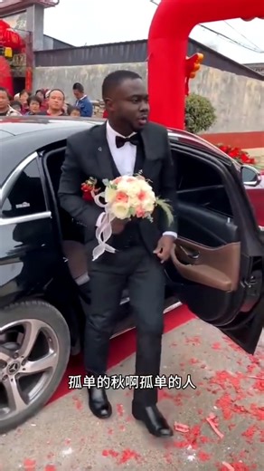 Lonely autumn, lonely personbless