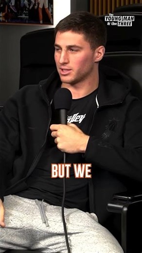 Collin Gillespie got compared to TJ McConnell coming out of college cause they're both white 🤣 #nba