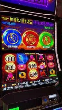 OMG... Bet CHANGE Made This HAPPEN! #gambling #casino #slots #vegas