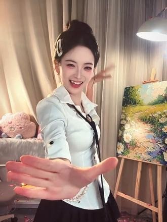 献给我14级灯牌Farewell#显嫩显瘦穿搭 #制服 #学院风穿搭分享 #要好好爱自己