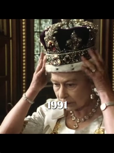 Queen Elizabeth II's Preparation for Parliament Opening 1991