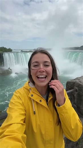 Niagara Falls 🇨🇦 | One of Canada’s Most Amazing Places! 🌊 #Chronoventure #shorts