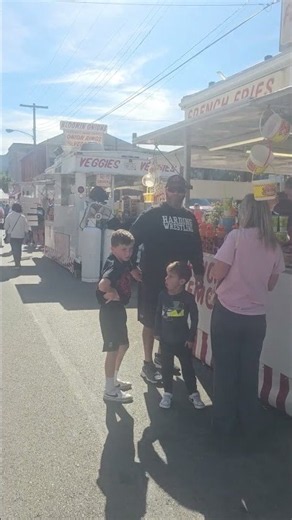 Apple fest. 26 wellsbueg. Country roads take me home. West virginia. 2