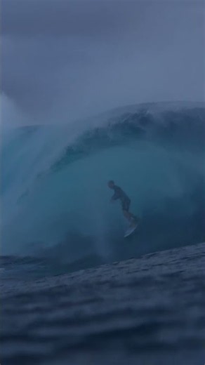 PADDLING MONSTERS at Teahupo'o with Eimeo Czermak